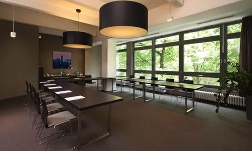 Aspria Berlin Ku'Damm Sport & Spa Екстер'єр фото