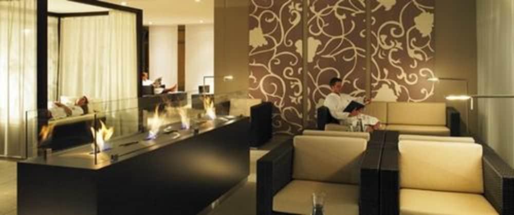 Aspria Berlin Ku'Damm Sport & Spa Екстер'єр фото